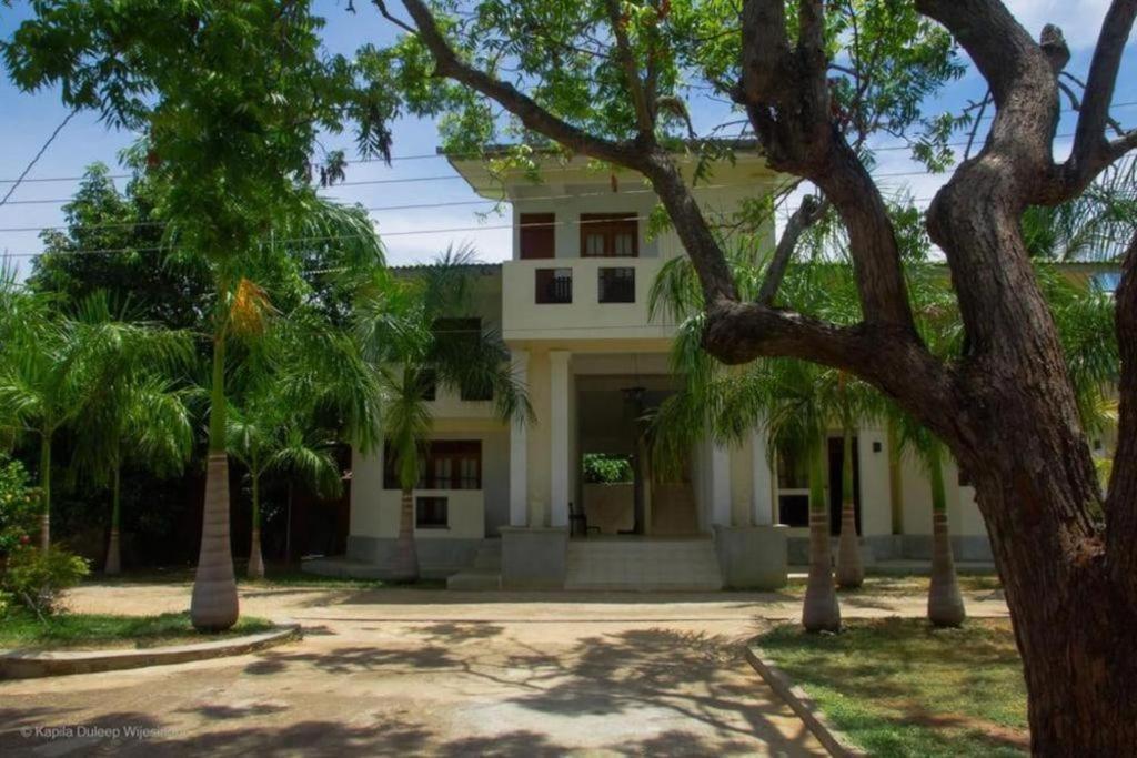 5000m2 7 slaapkamer, 7 privé badkamer in Yala Tissamaharama Buitenkant foto