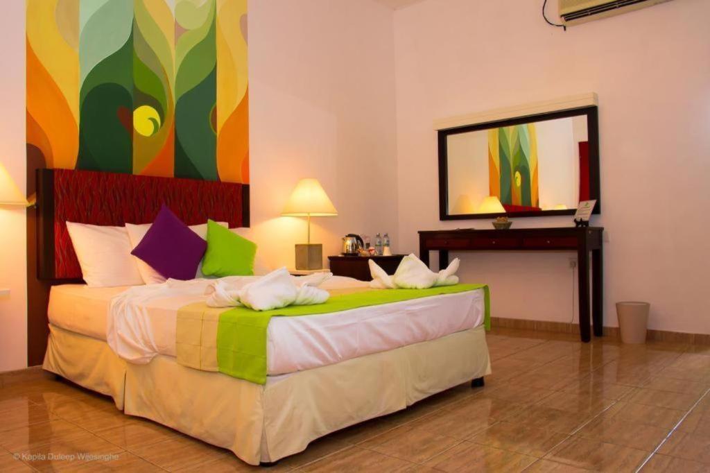 5000m2 7 slaapkamer, 7 privé badkamer in Yala Tissamaharama Buitenkant foto