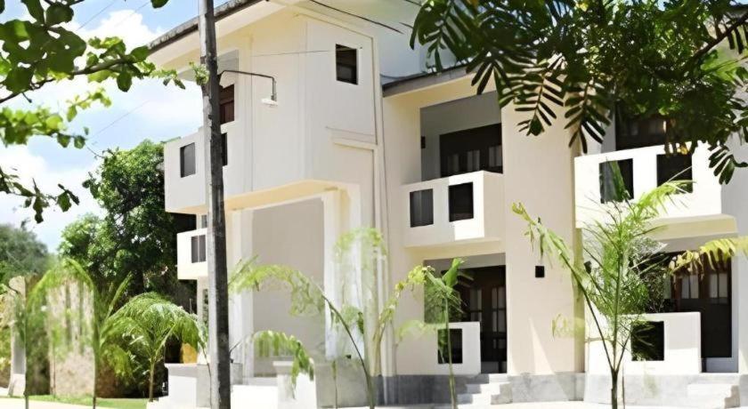5000m2 7 slaapkamer, 7 privé badkamer in Yala Tissamaharama Buitenkant foto
