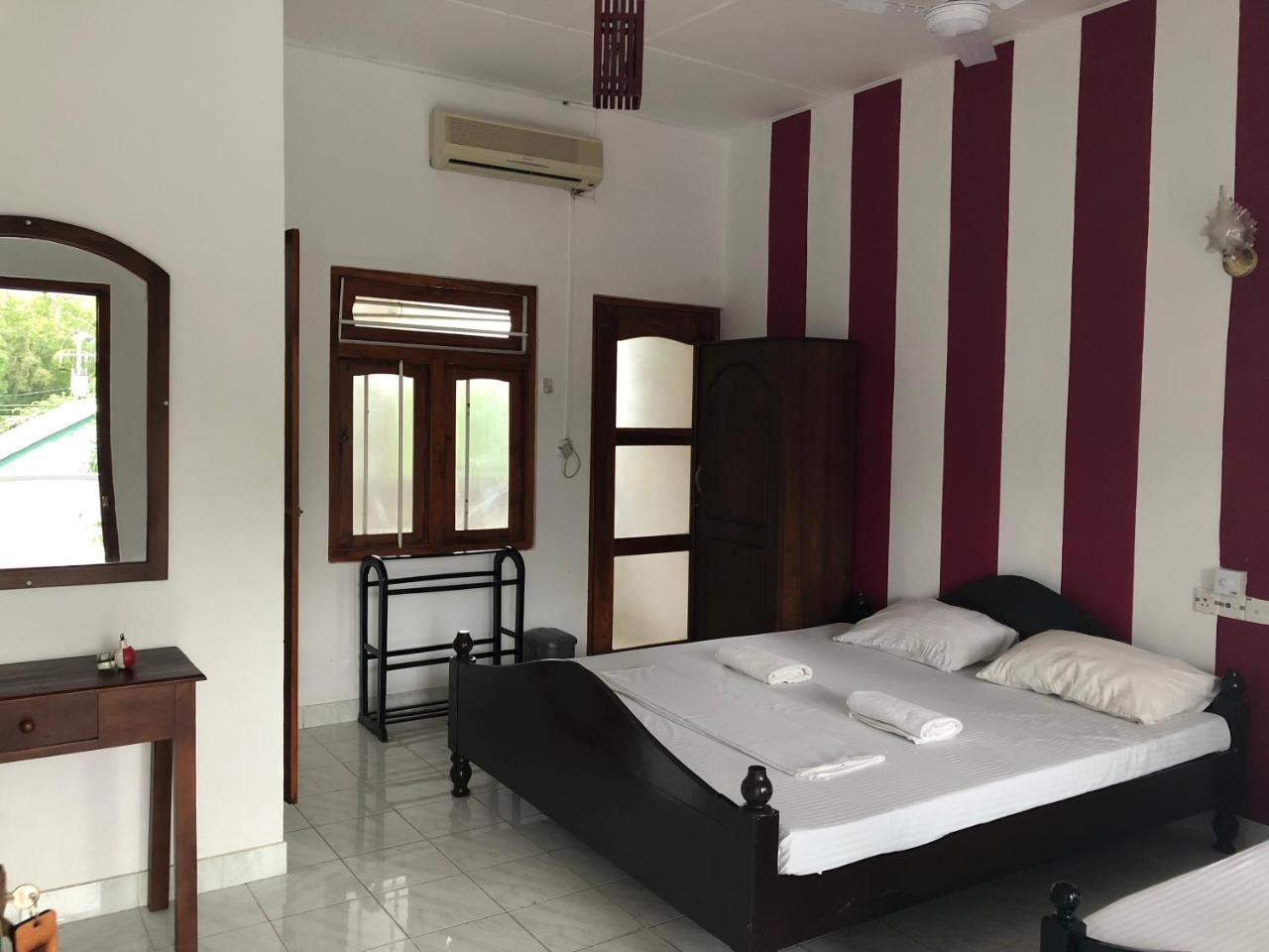5000m2 7 slaapkamer, 7 privé badkamer in Yala Tissamaharama Buitenkant foto
